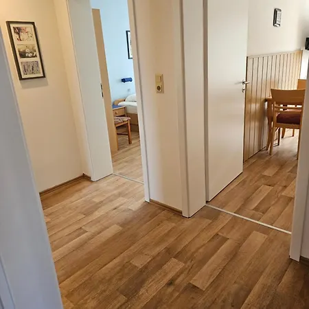 Apartment Seegat Nr 4 *